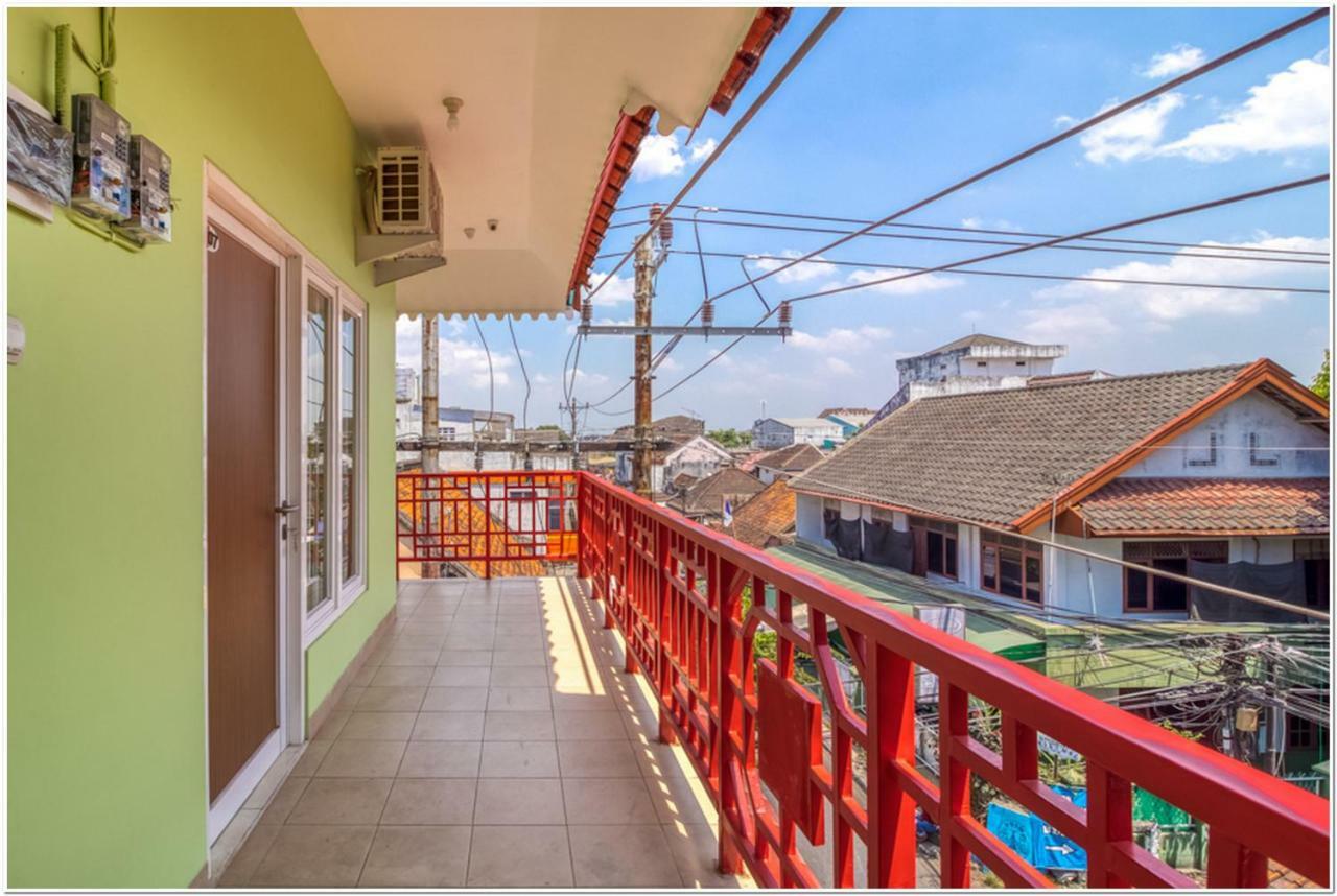 יוגיאקרטה Reddoorz Near Ramai Mall Malioboro מראה חיצוני תמונה